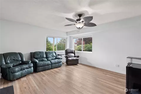 944 Cascade Dr, Longview, WA 98632 photo 19