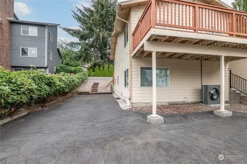 944 Cascade Dr, Longview, WA 98632 photo 4