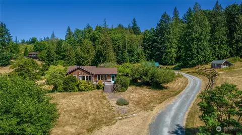 1207 40th St, Bellingham, WA 98229