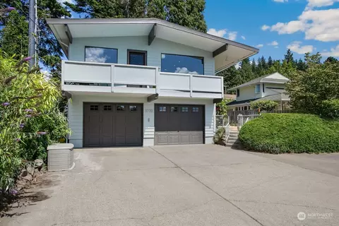 3720 SW 170th St, Burien, WA 98166