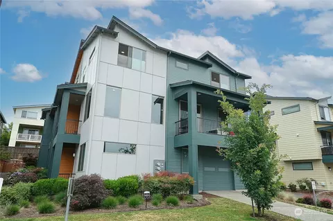 9750 11th Ave SW, Seattle, WA 98106