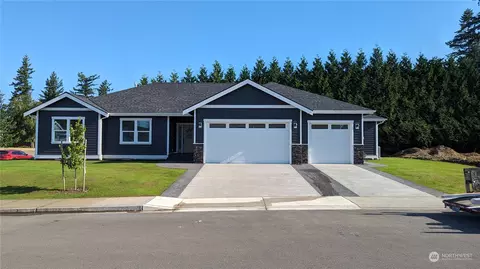 804 Cedar Dr, Everson, WA 98247