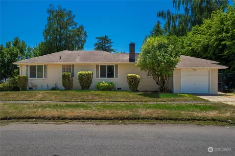 922 N Washington, Tacoma, WA 98406