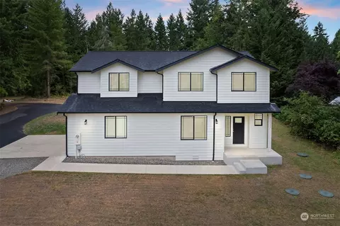 16320 Lawrence Lake Rd SE, Yelm, WA 98597