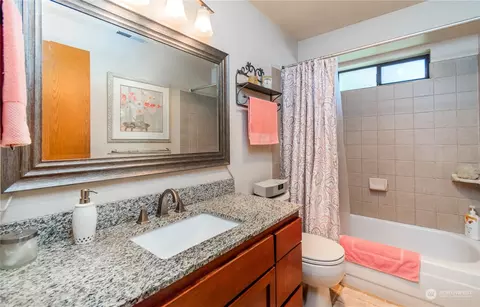 8814 10th Dr SE, Everett, WA 98208 photo 16