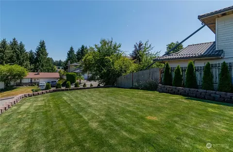 8814 10th Dr SE, Everett, WA 98208 photo 5