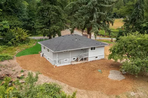 17519 SE May Valley Rd, Renton, WA 98059