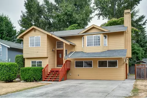 6417 27th St NE, Tacoma, WA 98422