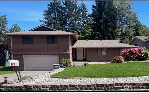 8313 59th Ave SW, Lakewood, WA 98499