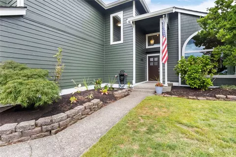 524 Hamilton Pl, Enumclaw, WA 98022 photo 3