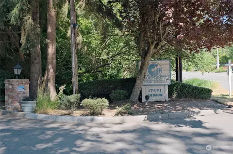 17431 Ambaum Blvd S #D51, Burien, WA 98148