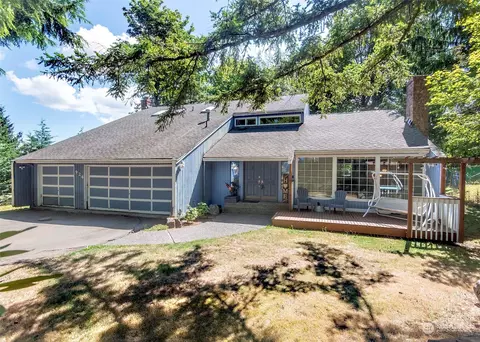 924 154th Pl SW, Lynnwood, WA 98087