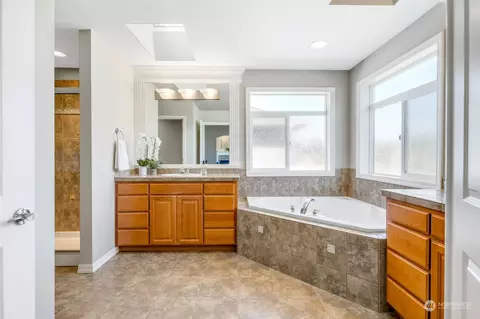 4013 214th St SE, Bothell, WA 98021 photo 27
