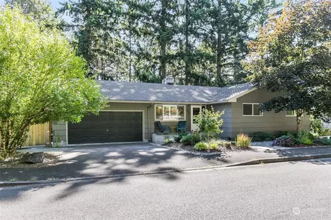 10701 83rd Ave SW, Lakewood, WA 98498