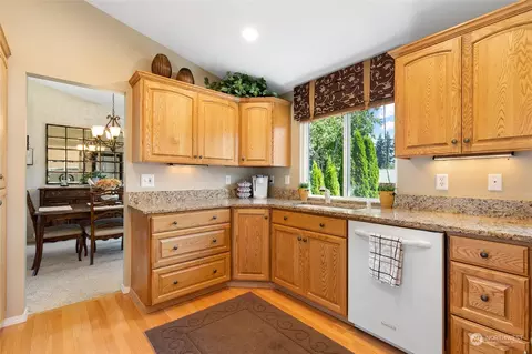 5405 Parkview Ln, Everett, WA 98203 photo 12