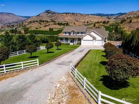 900 Loop Ave, Manson, WA 98831 photo 4