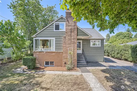 10625 17th Ave SW, Seattle, WA 98146