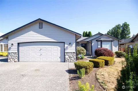 6527 210th St NE, Arlington, WA 98223