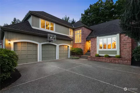 16119 NE 41st Ct, Redmond, WA 98052