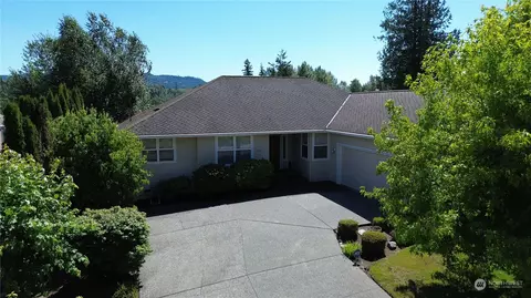 4824 New Woods Pl, Mount Vernon, WA 98274