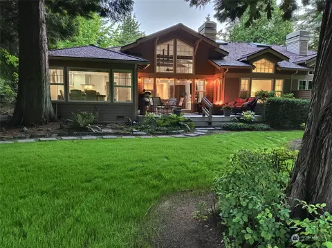 9048 Gleneagle Dr #20, Blaine, WA 98230