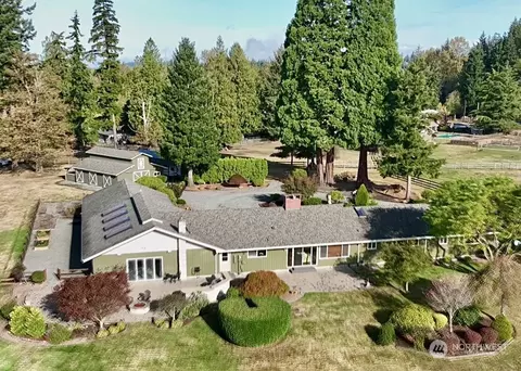 27124 SE 424th St, Enumclaw, WA 98022