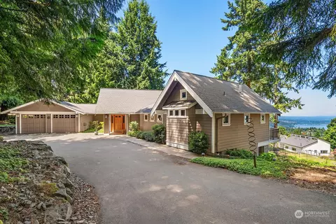 17116 SE 60th St, Bellevue, WA 98006