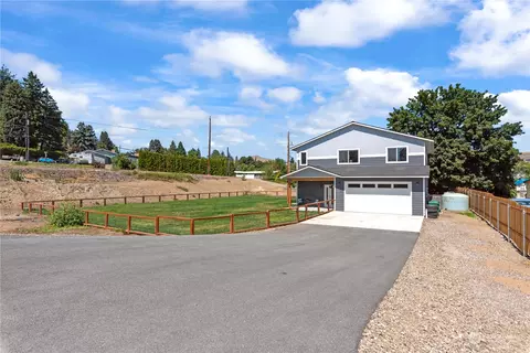 136 Chatham Hill Rd, Wenatchee, WA 98801