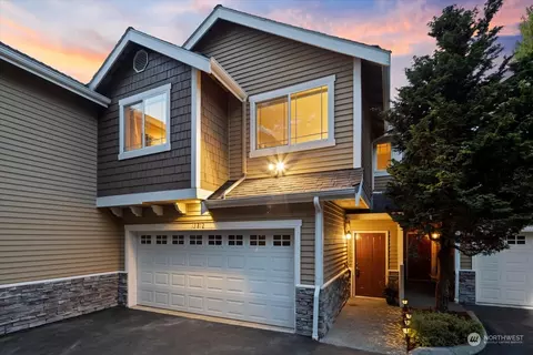 13812 SE Newport Way, Bellevue, WA 98006