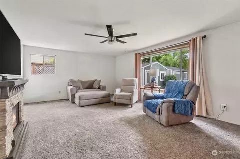 6201 Bock Ave, Sumner, WA 98390 photo 13