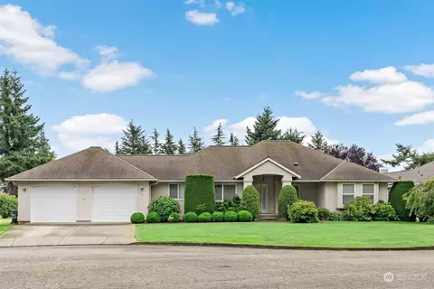 930 Robins Pl, Everson, WA 98247