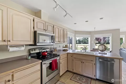 930 Robins Pl, Everson, WA 98247 photo 14