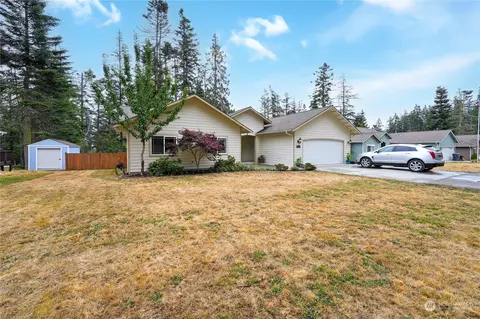 4664 Toad Ln, Oak Harbor, WA 98277