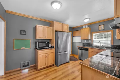 2005 Rainier Ave, Everett, WA 98201 photo 12