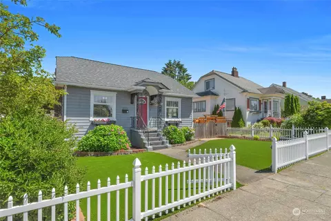 2005 Rainier Ave, Everett, WA 98201 photo 4
