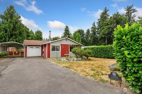 1293 NE Vena Ave, Bremerton, WA 98311