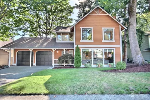 1717 211th Way NE, Sammamish, WA 98074