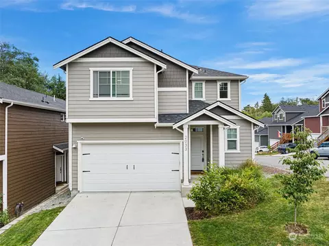 2033 SE Hopi Way, Port Orchard, WA 98366