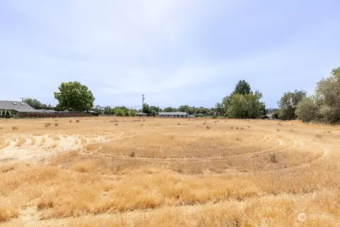 0 W Pearl St, Pasco, WA 99301