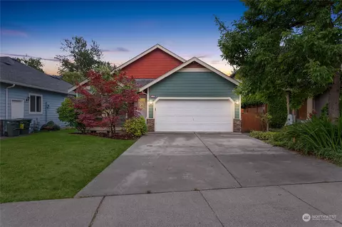 1241 Garland Ln, Bellingham, WA 98226
