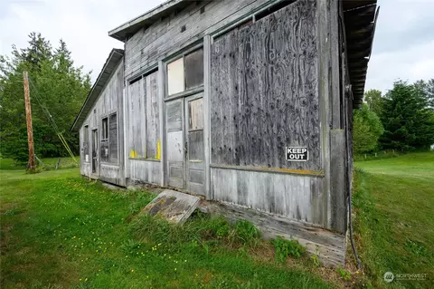 5859 Bow St, Bow, WA 98232 photo 10