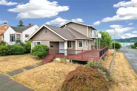 1002 Ironsides Ave, Bremerton, WA 98310