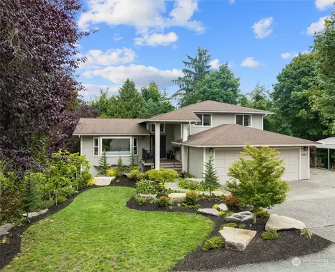 10417 40th Ave SE, Everett, WA 98208
