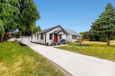 818 Bennett St, Sedro Woolley, WA 98284