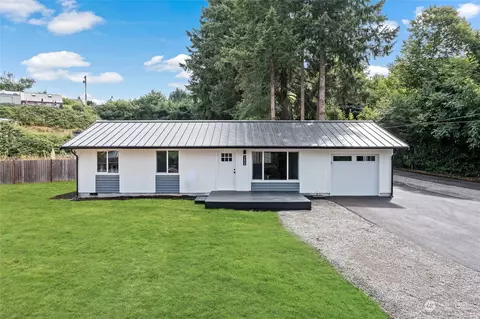 32828 Merino St, Black Diamond, WA 98010