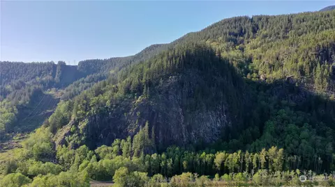 49235 Reiter Rd, Index, WA 98256