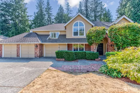21611 NE 20th Way, Sammamish, WA 98074