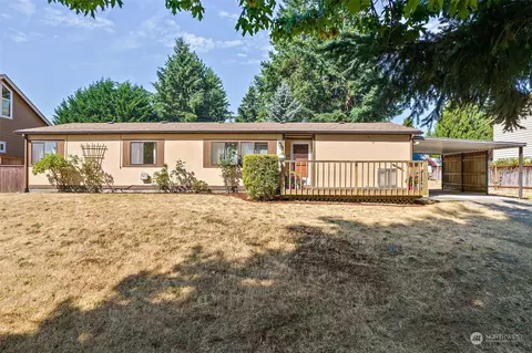 2002 Tacoma Point Dr E, Lake Tapps, WA 98391