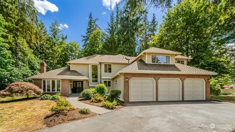 8002 228th St SE, Woodinville, WA 98072
