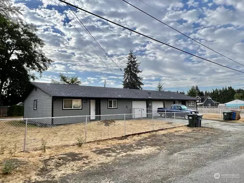 6621 6623 52nd Ave W, University Place, WA 98467